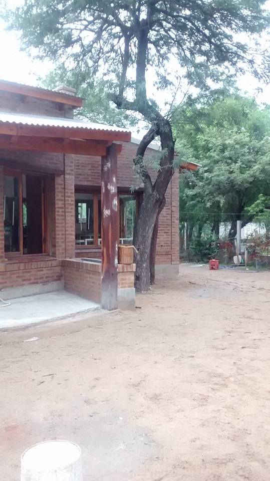 Diseño y Construcción de Casa Celmira en Santiago del Estero por A3 Arquitectas, Sofía Lopez Arquitecta Sofía Lopez Arquitecta Rustykalne domy