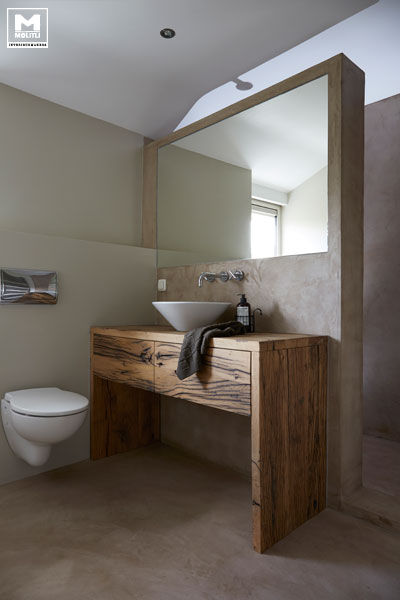 homify Country style bathrooms