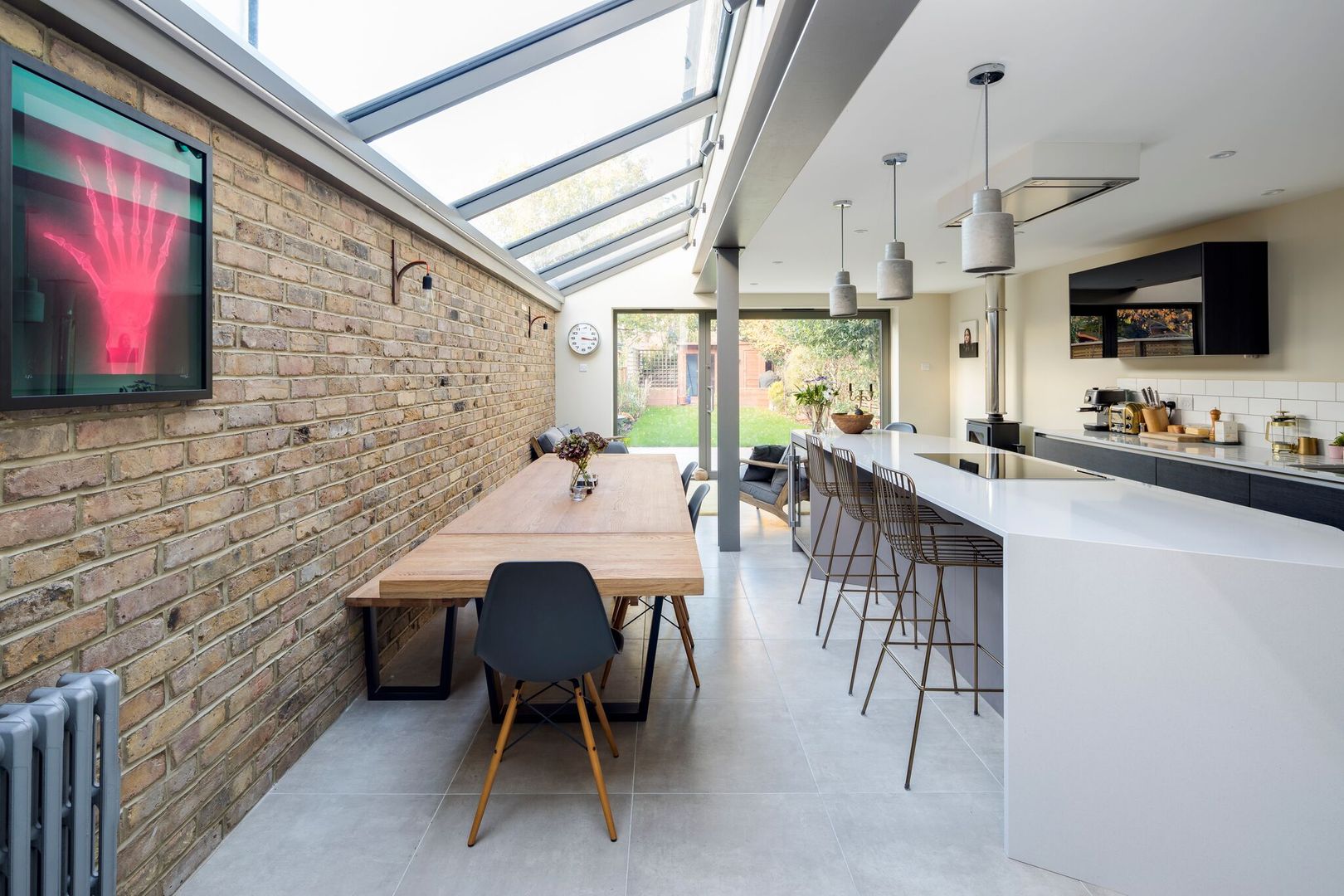 Dining Area homify Comedores Modern,Dining Room,Table