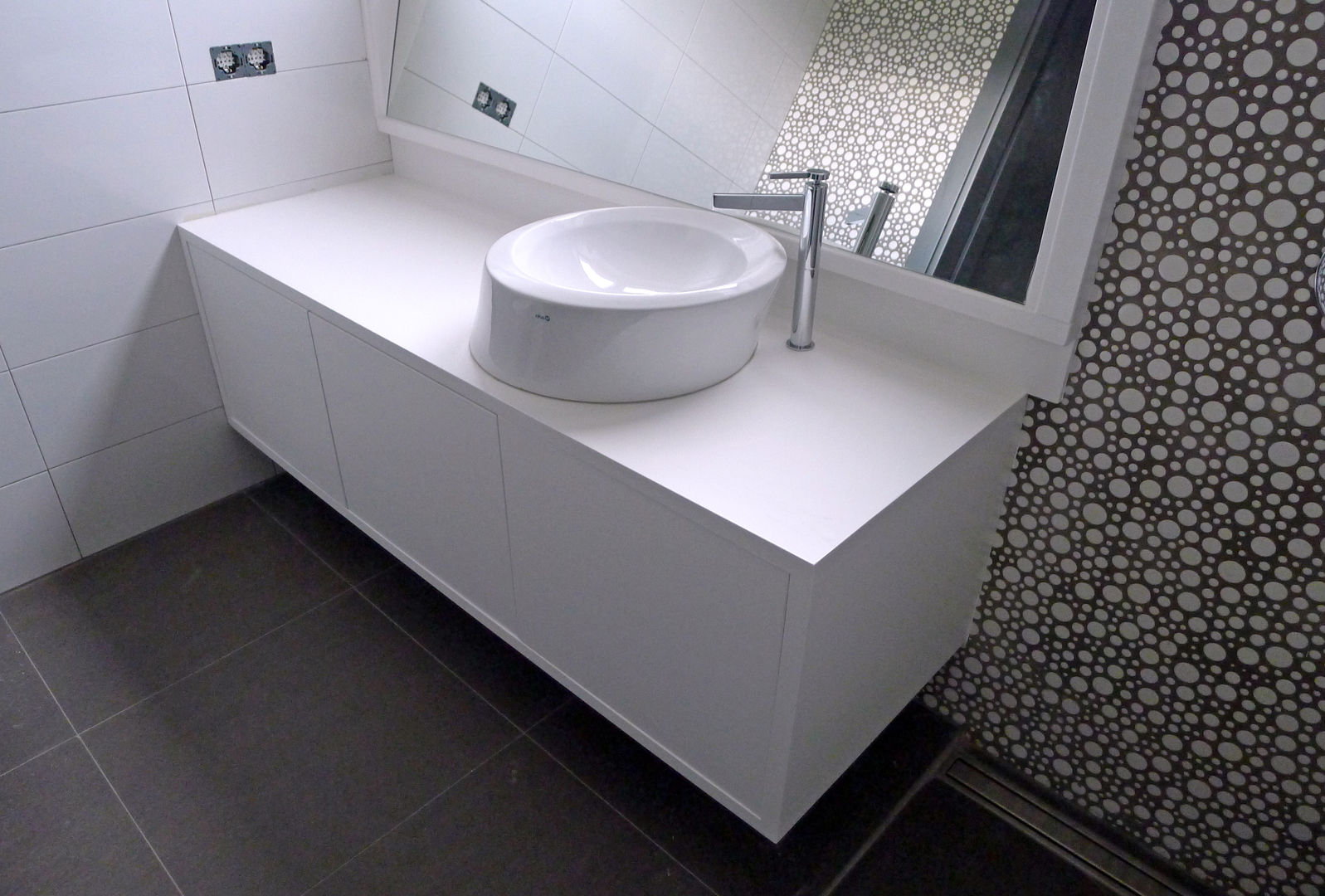 Vivienda en Pravio, AD+ arquitectura AD+ arquitectura Ванная комната в стиле модерн Керамика