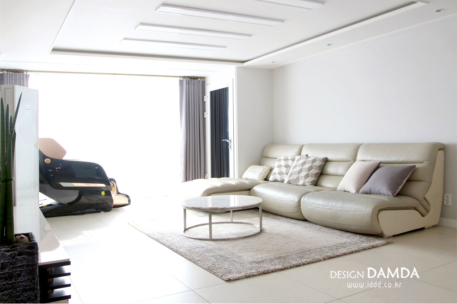 분당구 서현동 시범마을 현대아파트 39평, 디자인담다 디자인담다 Salas de estar modernas