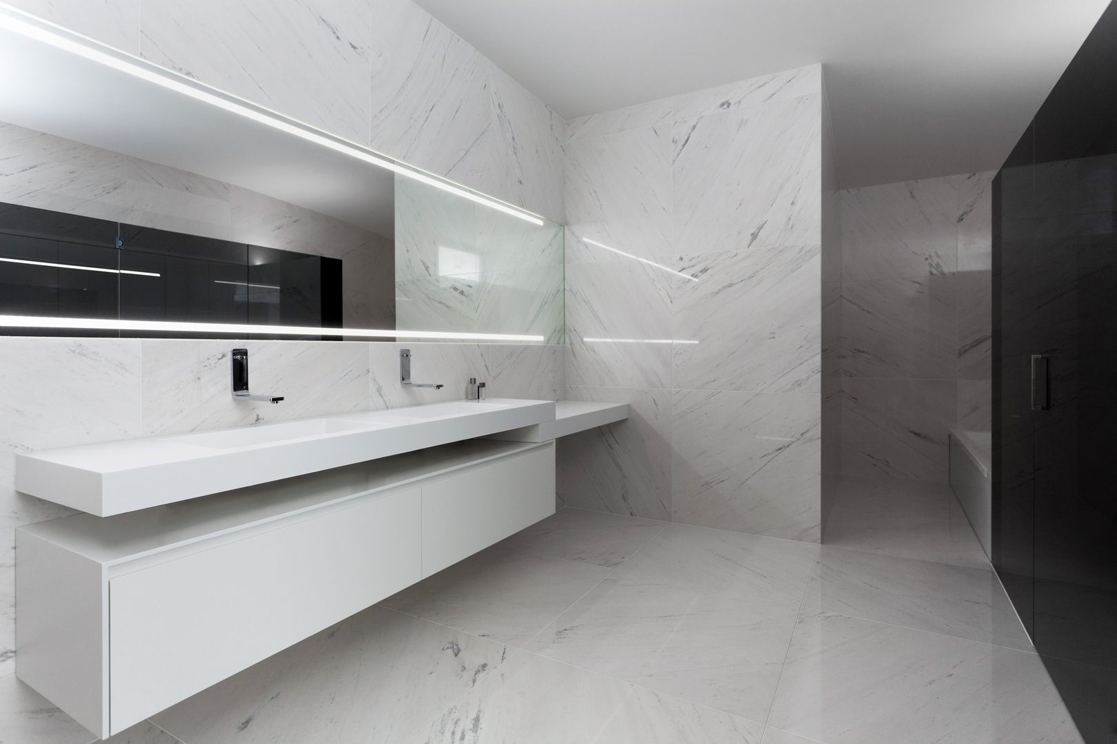 Casa Balint, FRAN SILVESTRE ARQUITECTOS FRAN SILVESTRE ARQUITECTOS ห้องน้ำ