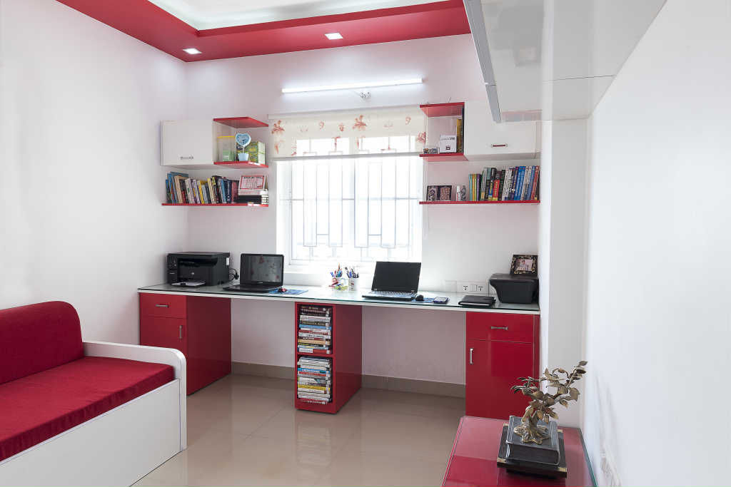 sunil kumar, mayu interiors mayu interiors Modern Study Room and Home Office Plywood