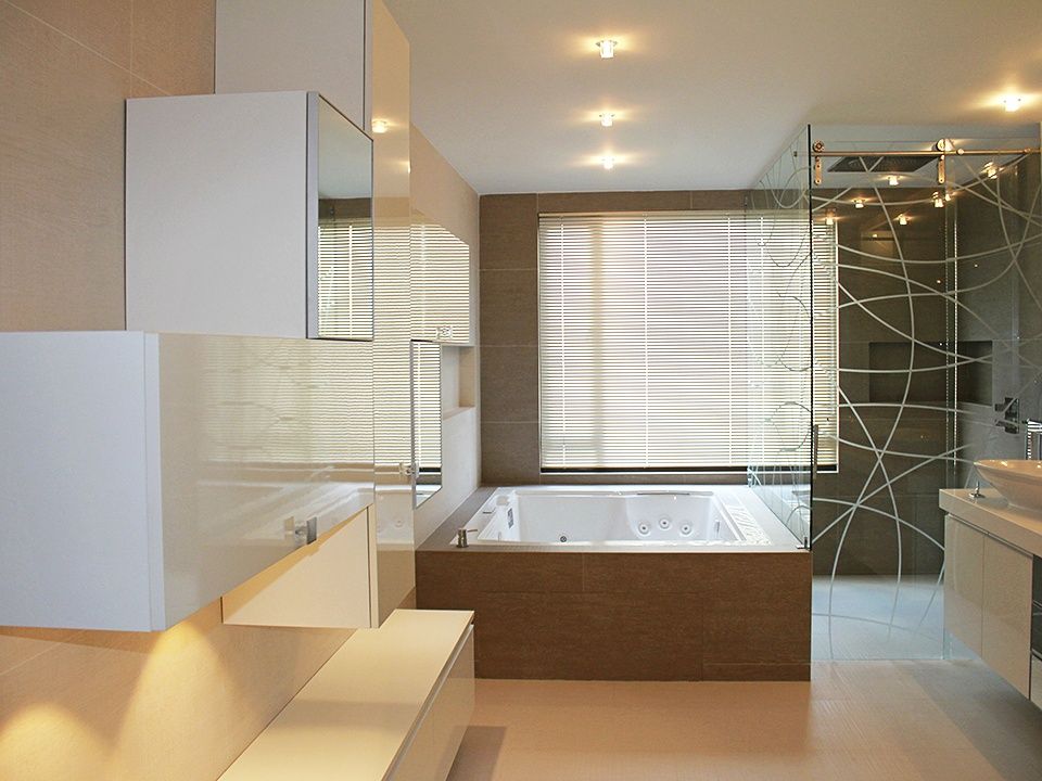 Apto Santa Bárbara Alta, Spatia Construcción Spatia Construcción Modern bathroom