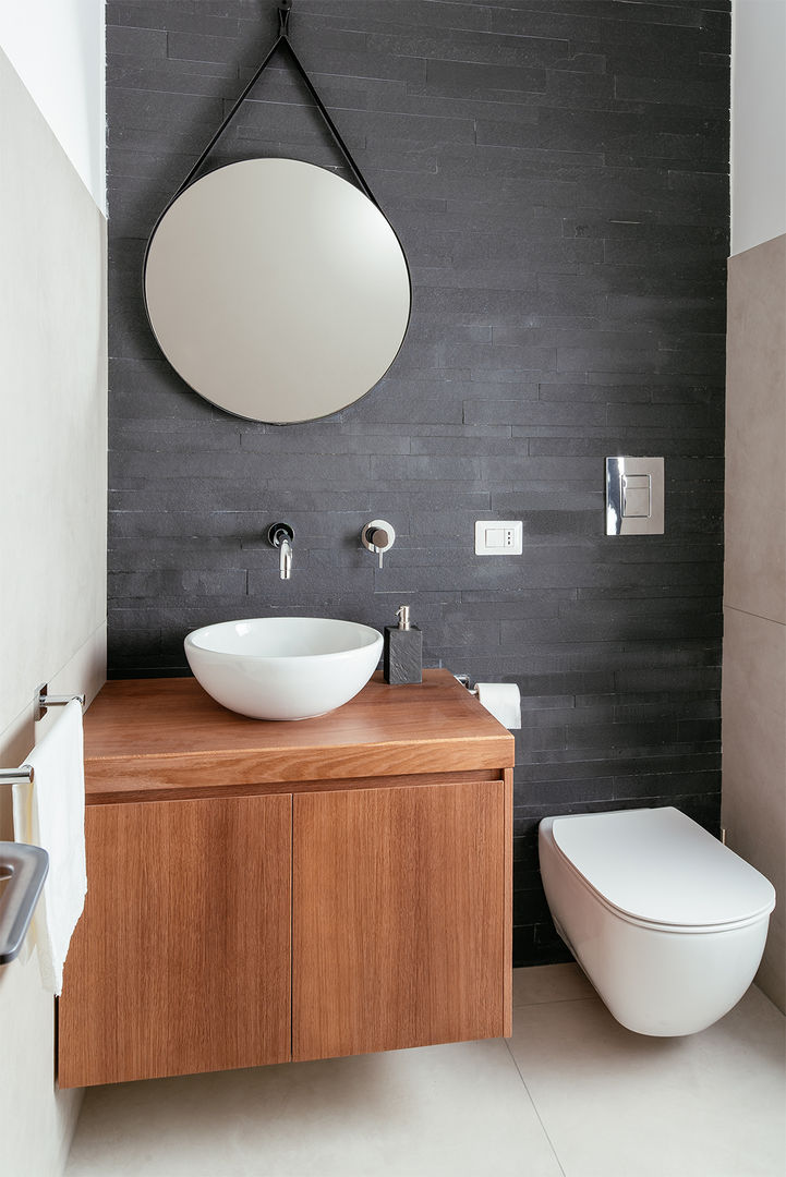 Bagno Ospiti manuarino architettura design comunicazione Bagno minimalista Ardesia bagno,specchio bagno,lavabo bagno,bagno piccolo