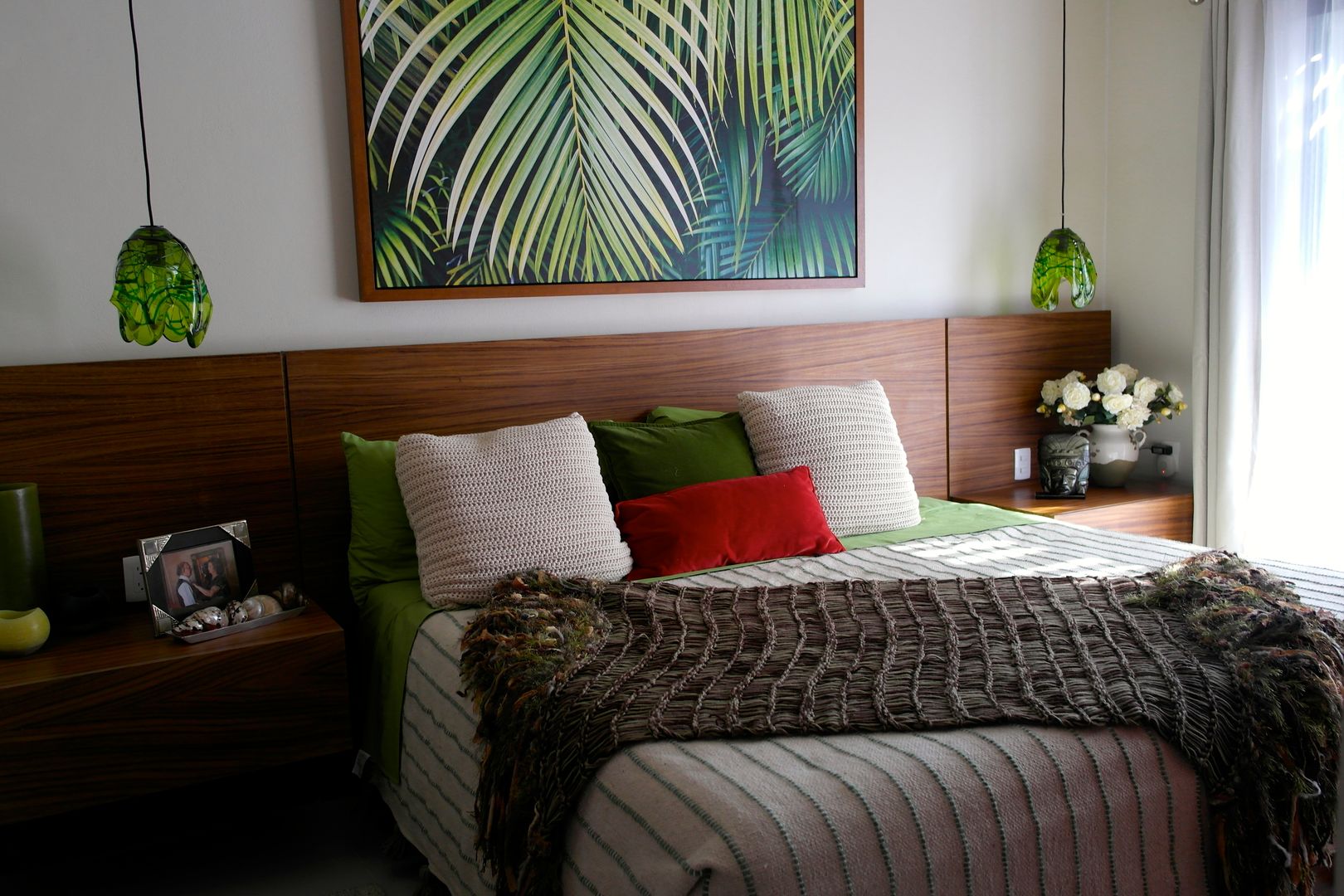 Borgo Apt. @ Uaxac Condos (Fotos - 2018), Taller Veinte Taller Veinte Tropical style bedroom