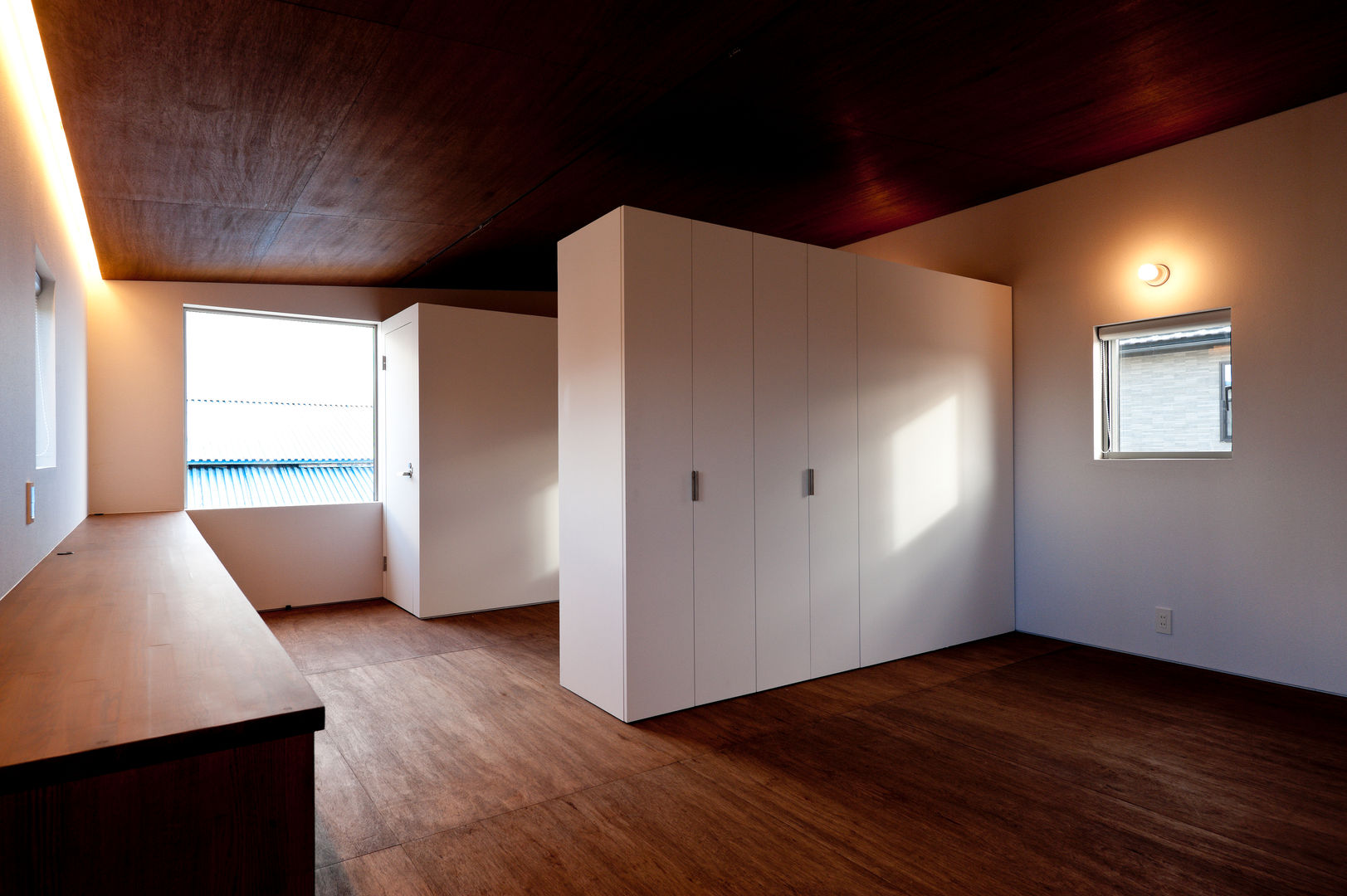 n house, Takeru Shoji Architects.Co.,Ltd Takeru Shoji Architects.Co.,Ltd オリジナルデザインの 子供部屋