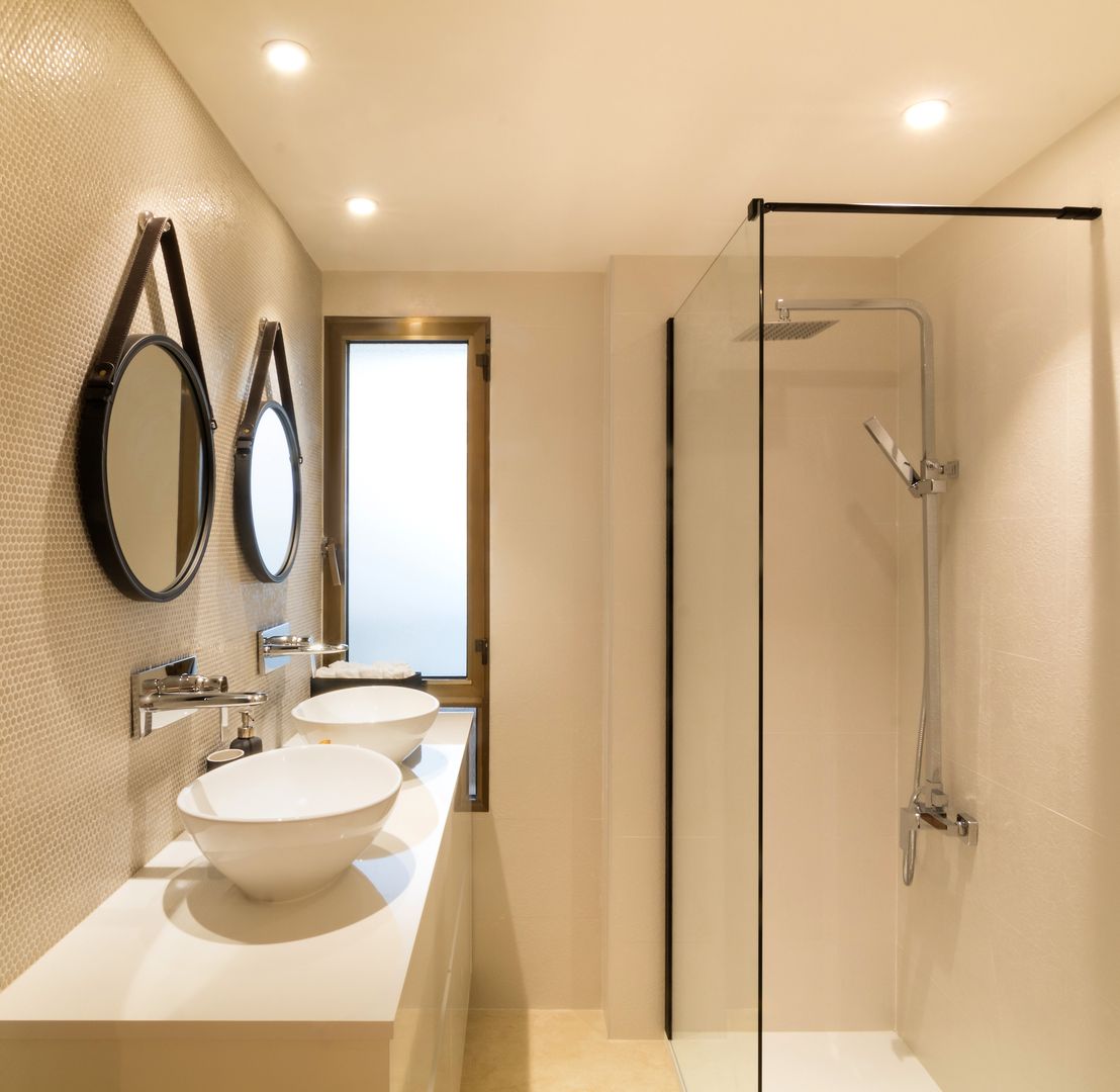 homify Bathroom سنگ مرمر bathroom