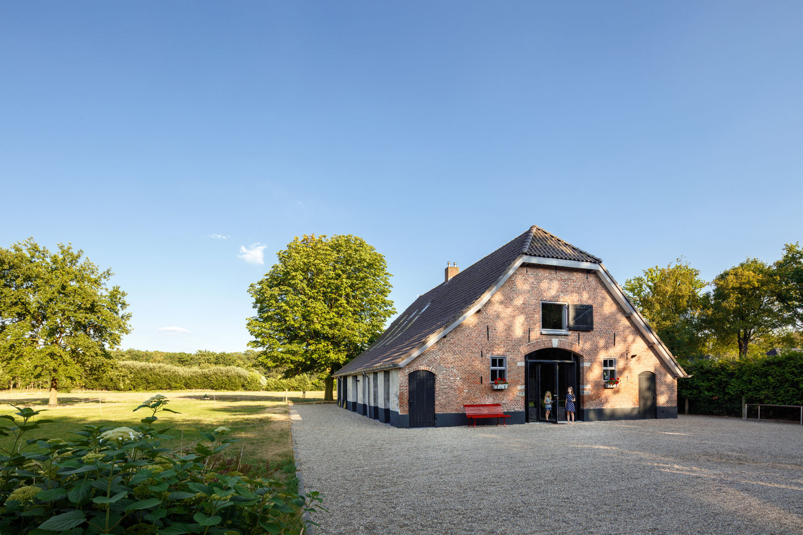 Boerderij Dubbelland, RHAW architecture RHAW architecture Casas de estilo rural