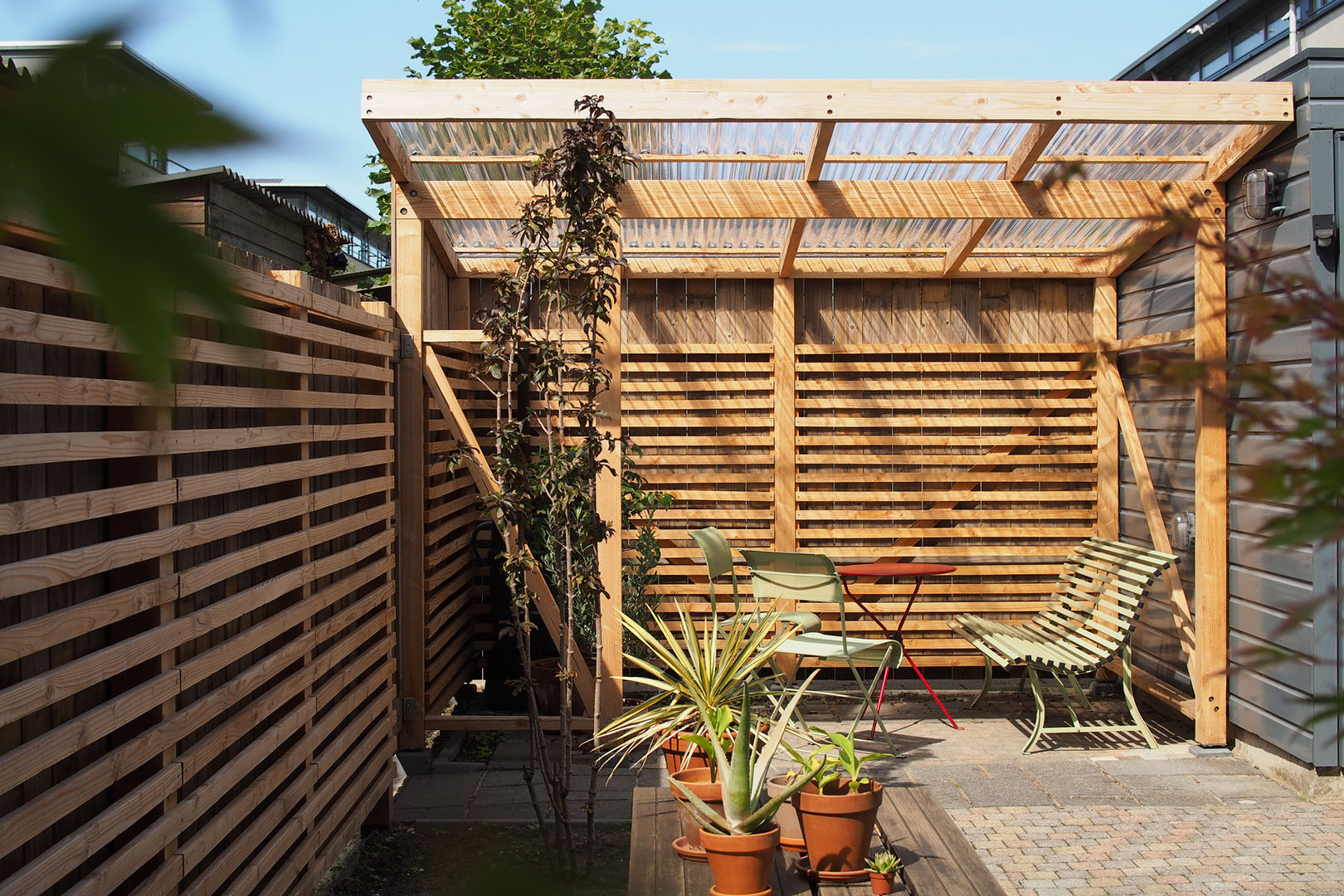 Prieel, Den Haag, Bergblick interieurarchitectuur Bergblick interieurarchitectuur كوخ حديقة خشب Wood effect