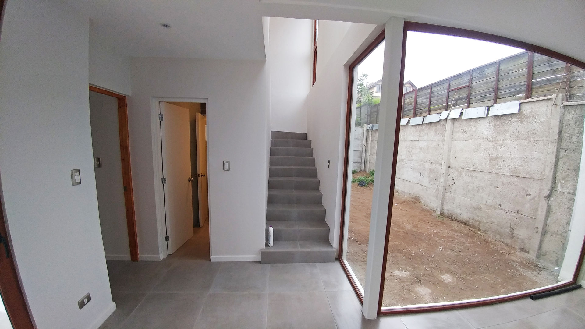 Casa Lomas De Montemar, Lau Arquitectos Lau Arquitectos Stairs