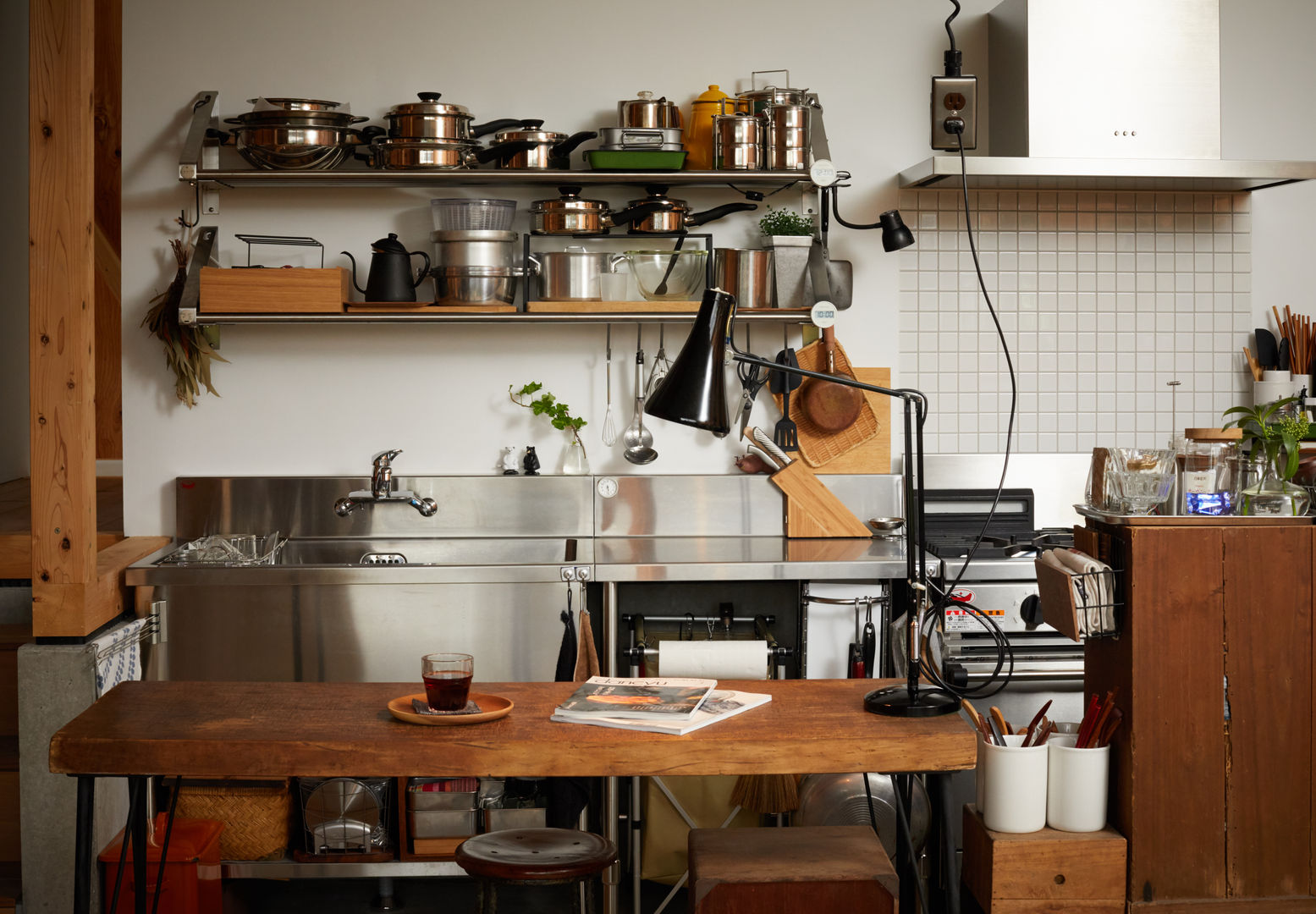 m house, Takeru Shoji Architects.Co.,Ltd Takeru Shoji Architects.Co.,Ltd Eclectic style kitchen