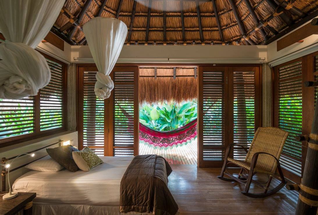 Casa Mesa de Yeguas, NOAH Proyectos SAS NOAH Proyectos SAS Dormitorios de estilo tropical