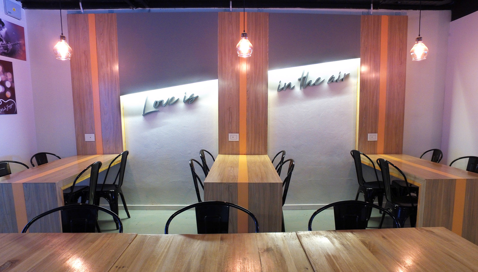 Creppas Resto bar, Triad Group Triad Group Commercial spaces Nhôm / Kẽm Quán bar & club