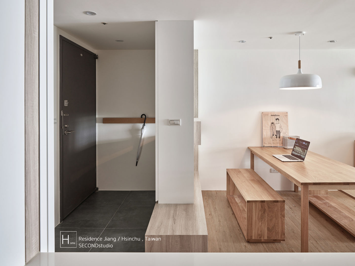 無印良品風格打造的居家環境, SECONDstudio SECONDstudio Corredores, halls e escadas minimalistas Madeira Efeito de madeira