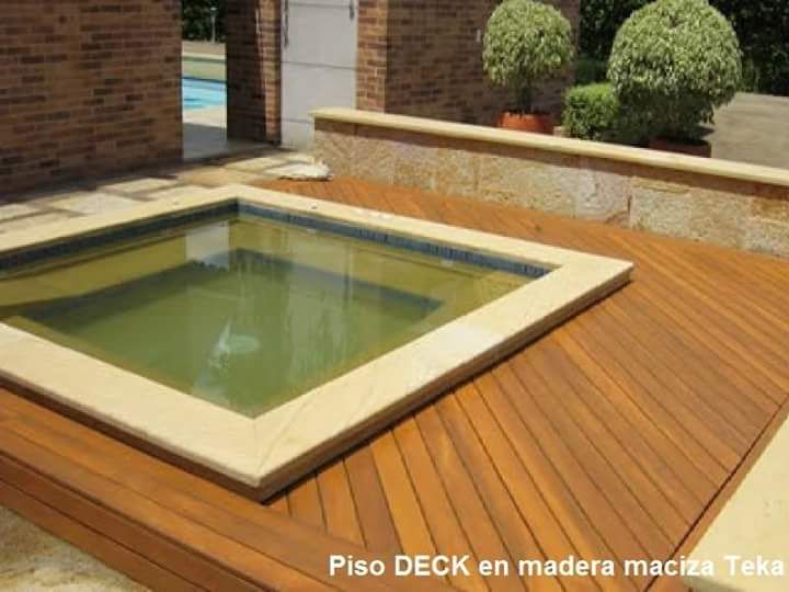 DECK EN TECA , Diseños y altillos SAS Diseños y altillos SAS Бассейн в классическом стиле