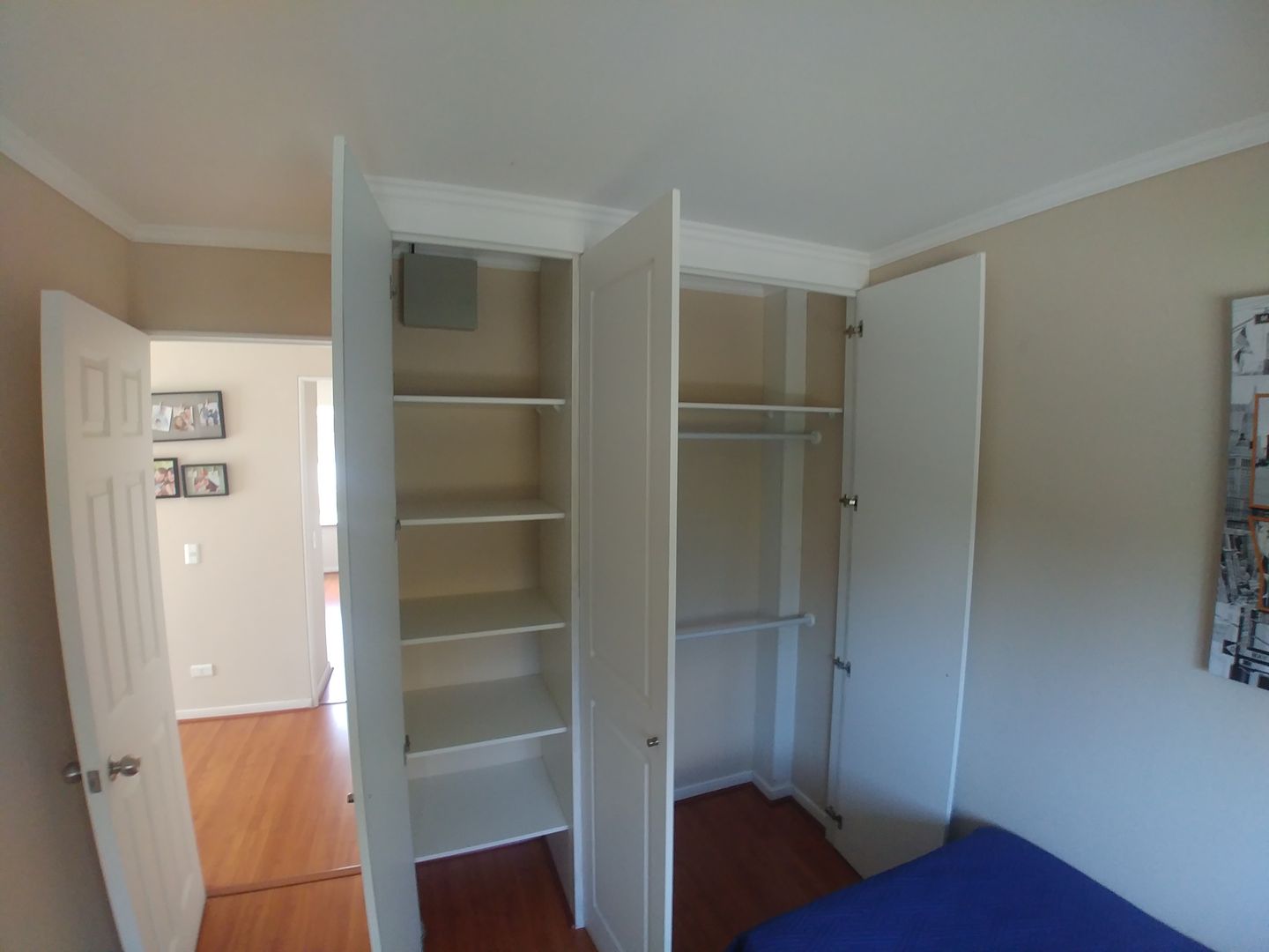 Closets Vivienda Olmos , Servicios Mobiliarios LeMöbel SpA Servicios Mobiliarios LeMöbel SpA 更衣室 衣櫥與櫥櫃