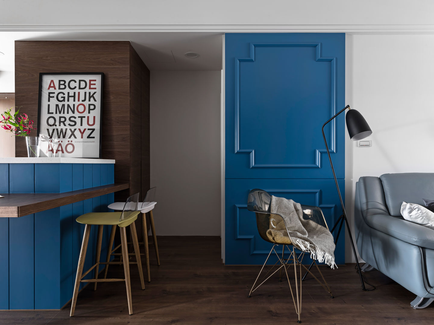 英國藍調, 京彩室內設計裝修工程公司 京彩室內設計裝修工程公司 Modern living room
