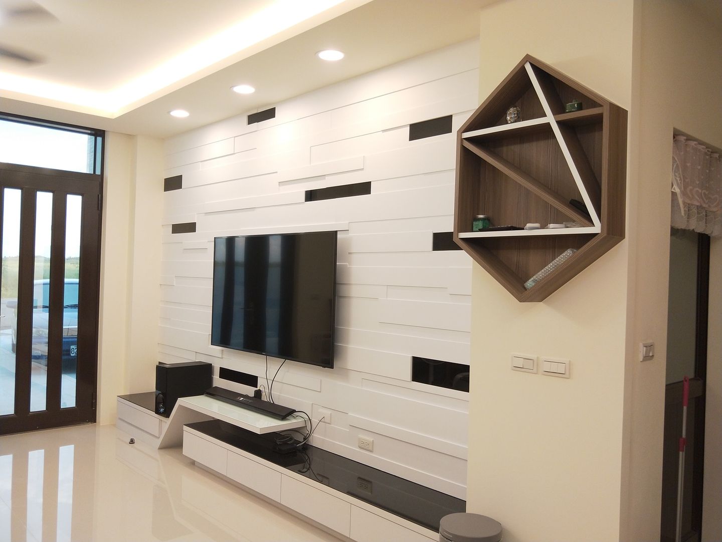 電視牆 電視櫃 裝飾櫃 頂尖室內設計工程行 客廳