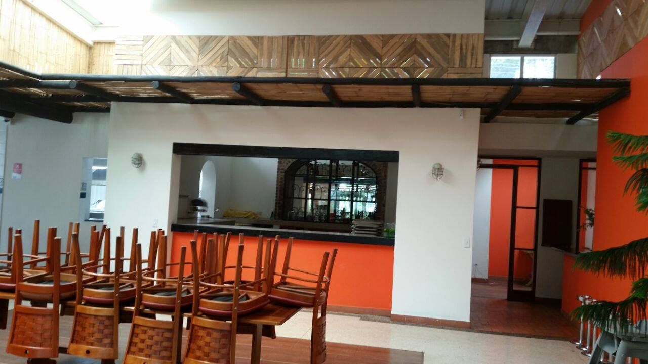 Remodelación de Pescadero, Artekpro Artekpro Comedores de estilo tropical