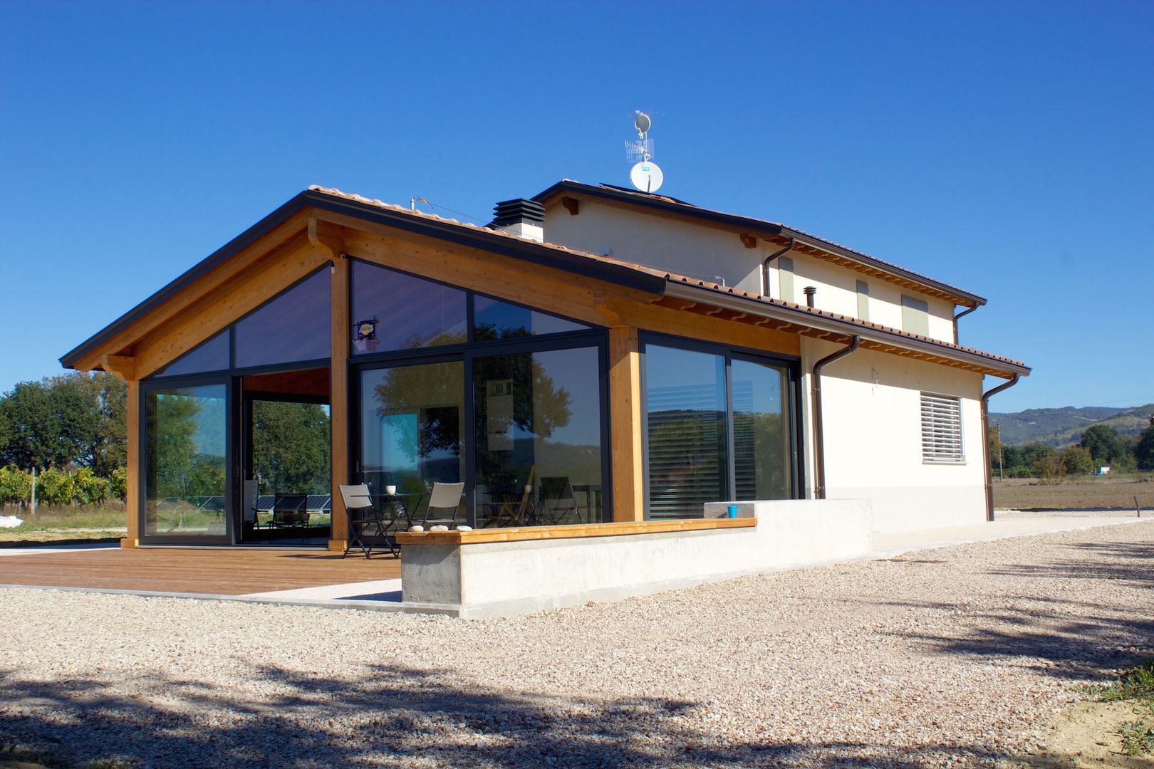 VILLA IN LEGNO PERUGIA, CasaAttiva CasaAttiva Casas de madera