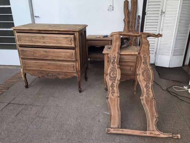 Restauración de muebles para dormitorio por ANADECO, ANADECO - Decoradora y Diseñadora de Interiores - La Plata ANADECO - Decoradora y Diseñadora de Interiores - La Plata Rustic style bedroom Bedside tables