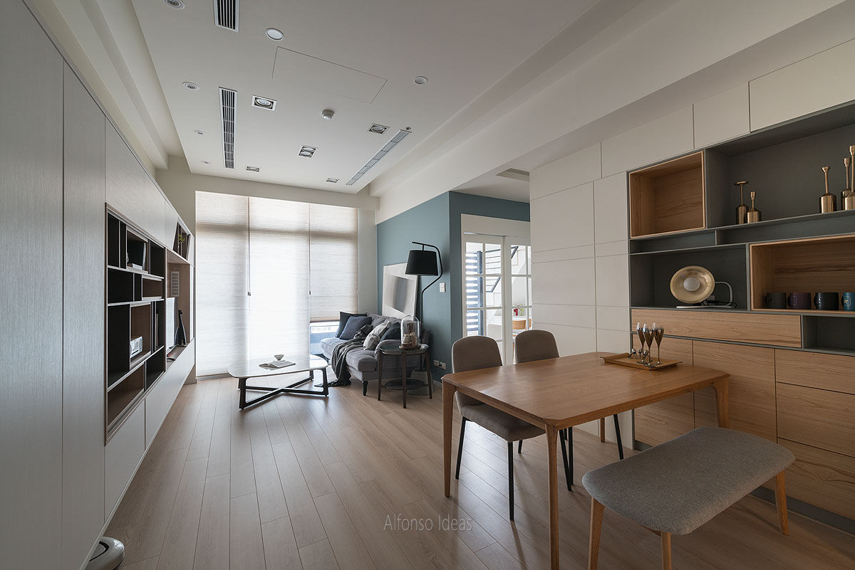 木地板串聯客餐廳 達到視覺放大 耀昀創意設計有限公司/Alfonso Ideas Living room