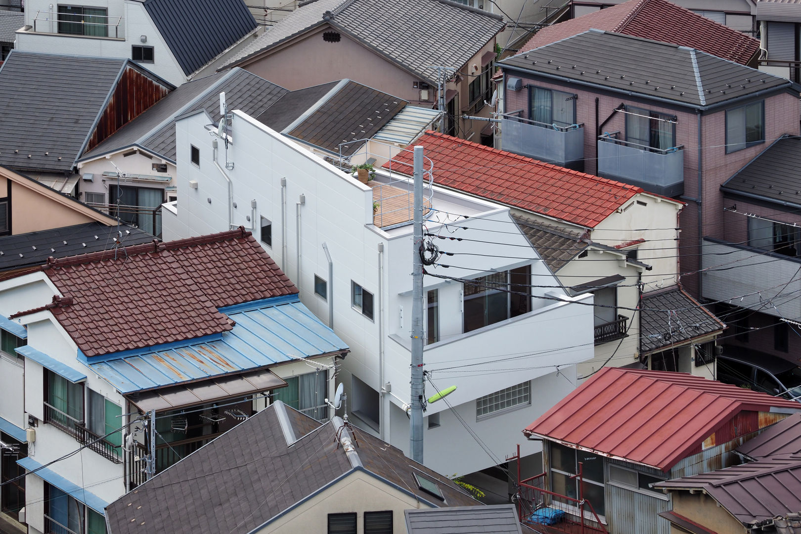 東新小岩の家, アトリエ スピノザ アトリエ スピノザ Casas modernas