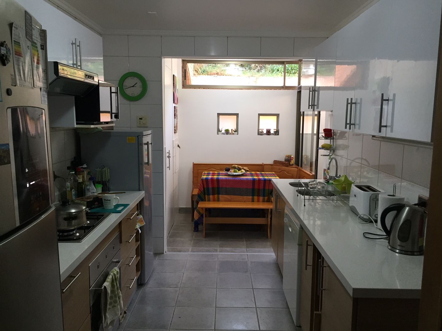 Remodelación Cocina y dormitorios - Lo Barnechea, ESARCA ESARCA Nhà bếp phong cách hiện đại