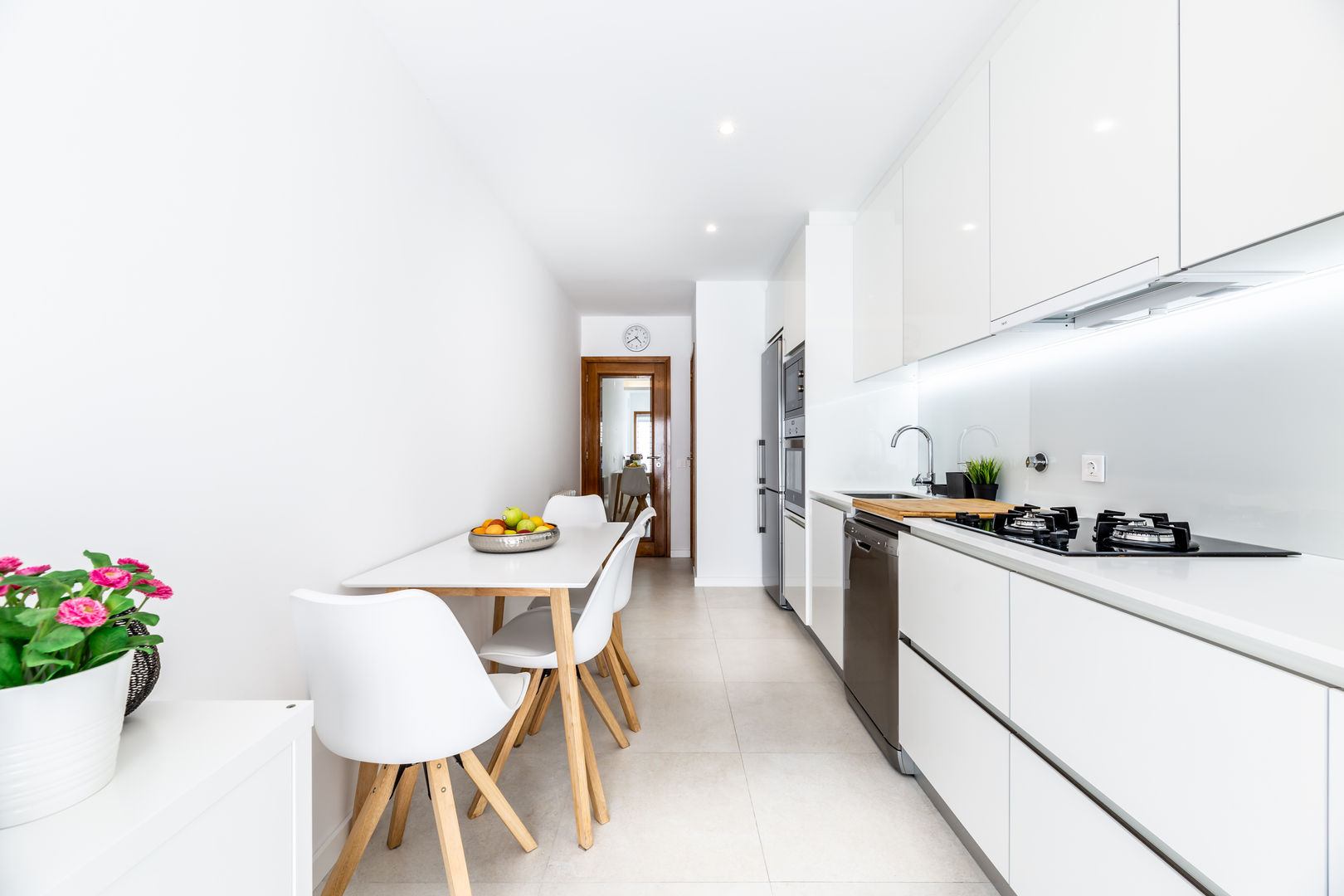 Remodelação de cozinha em Gaia, MOBEC MOBEC Cocinas de estilo minimalista