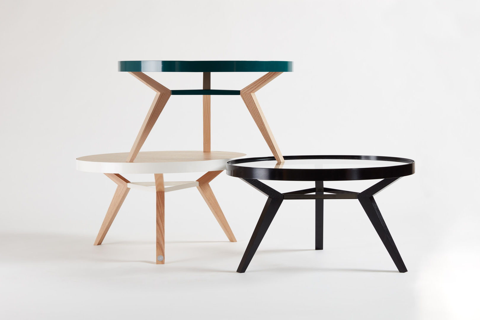 Spot - coffee table, Neuvonfrisch - Möbel und Accessoires Neuvonfrisch - Möbel und Accessoires Salones de estilo moderno Mesas de centro y auxiliares