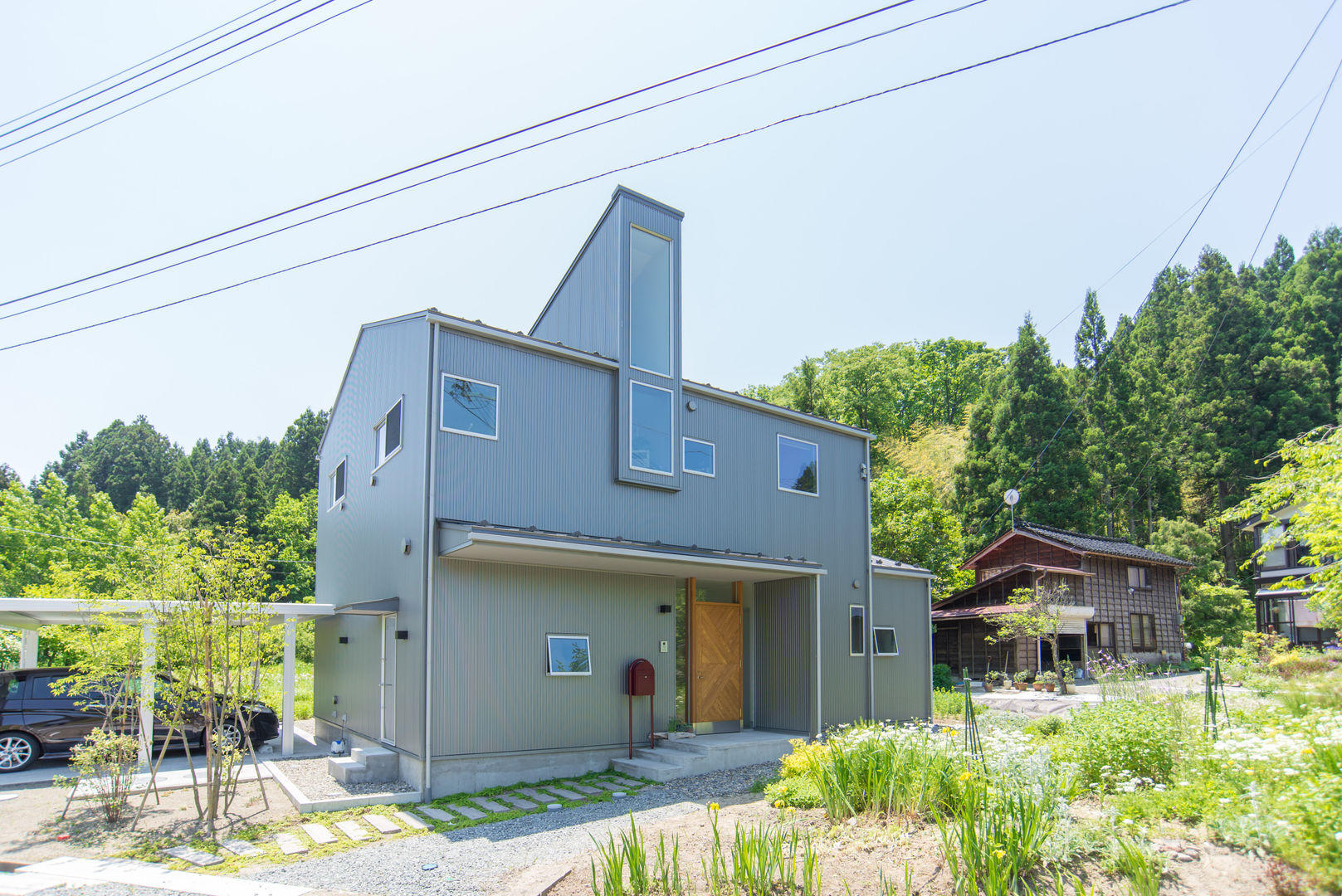 土間キッチンの家 house_in_nishiyama, タイラヤスヒロ建築設計事務所 タイラヤスヒロ建築設計事務所 Ahşap ev