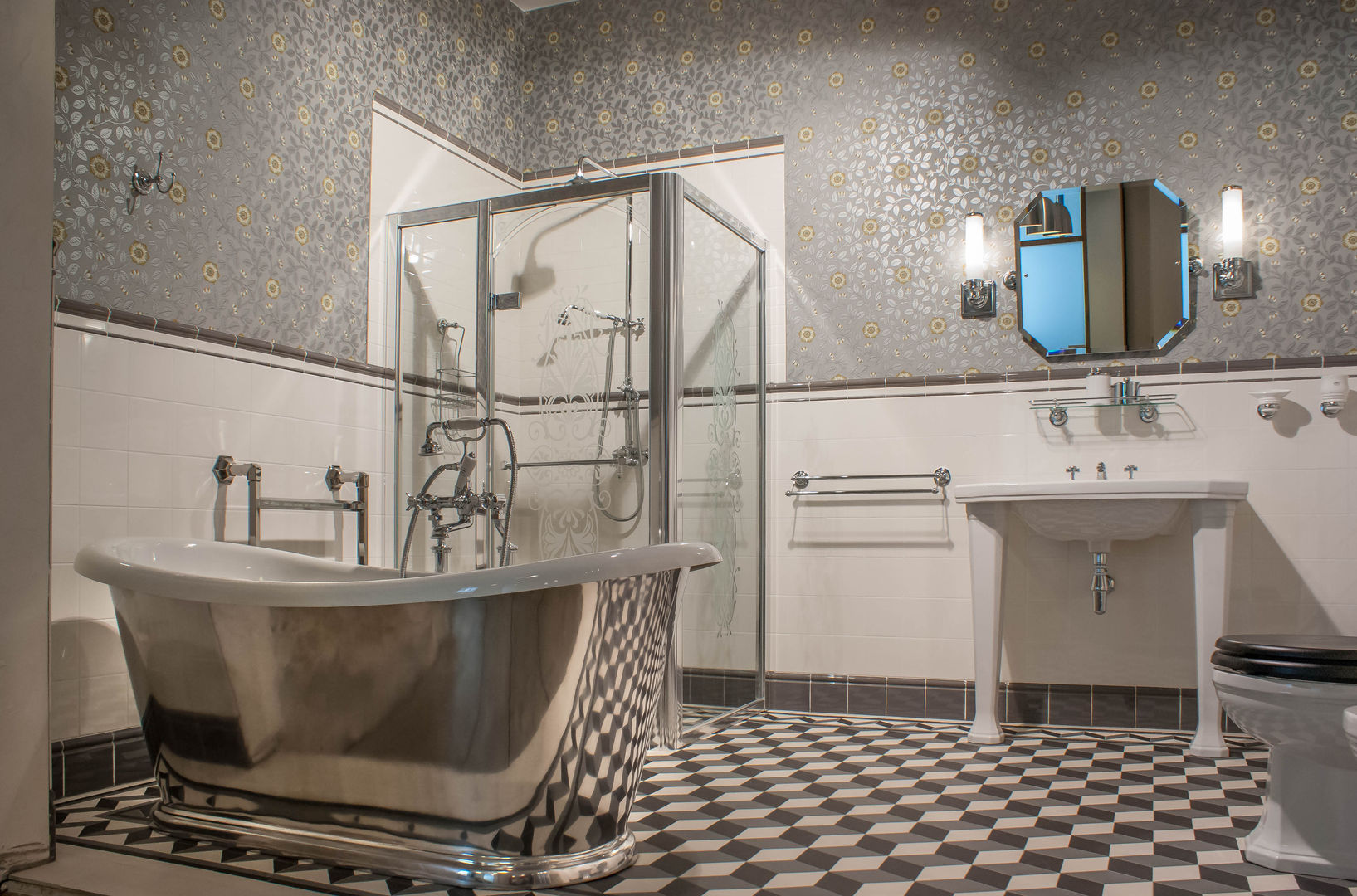 Badezimmer im Art Deco Stil, Traditional Bathrooms GmbH Traditional Bathrooms GmbH حمام