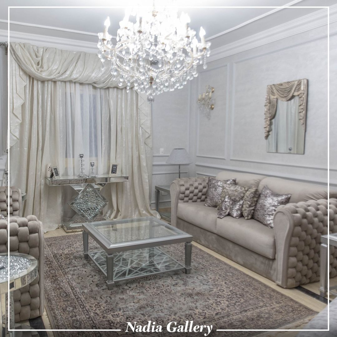 Enjoy our contemporary designs, NADIA .Gallery NADIA .Gallery Classic style houses Wood Wood effect Accessories & decoration