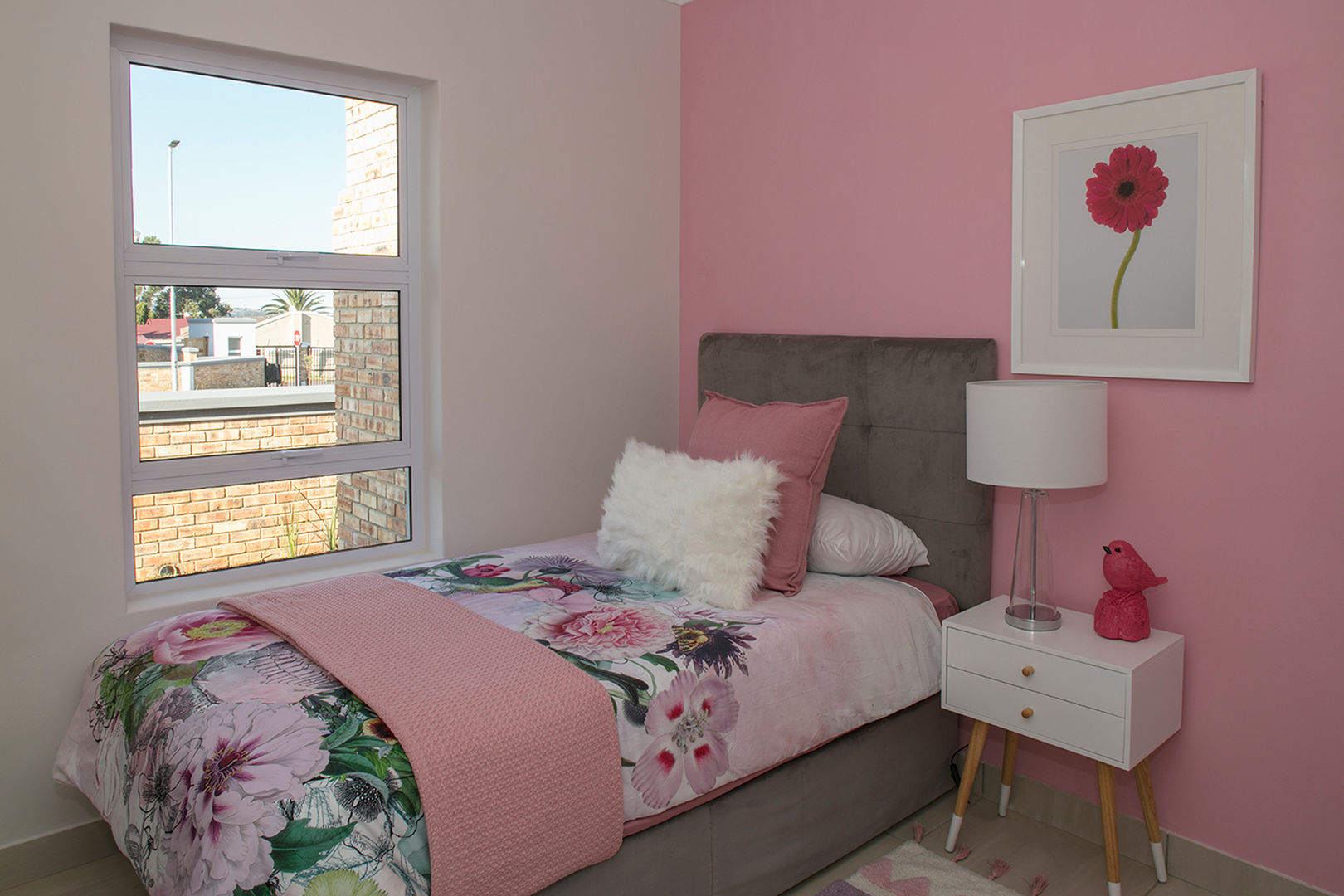 Girls Bedroom Spegash Interiors Modern style bedroom