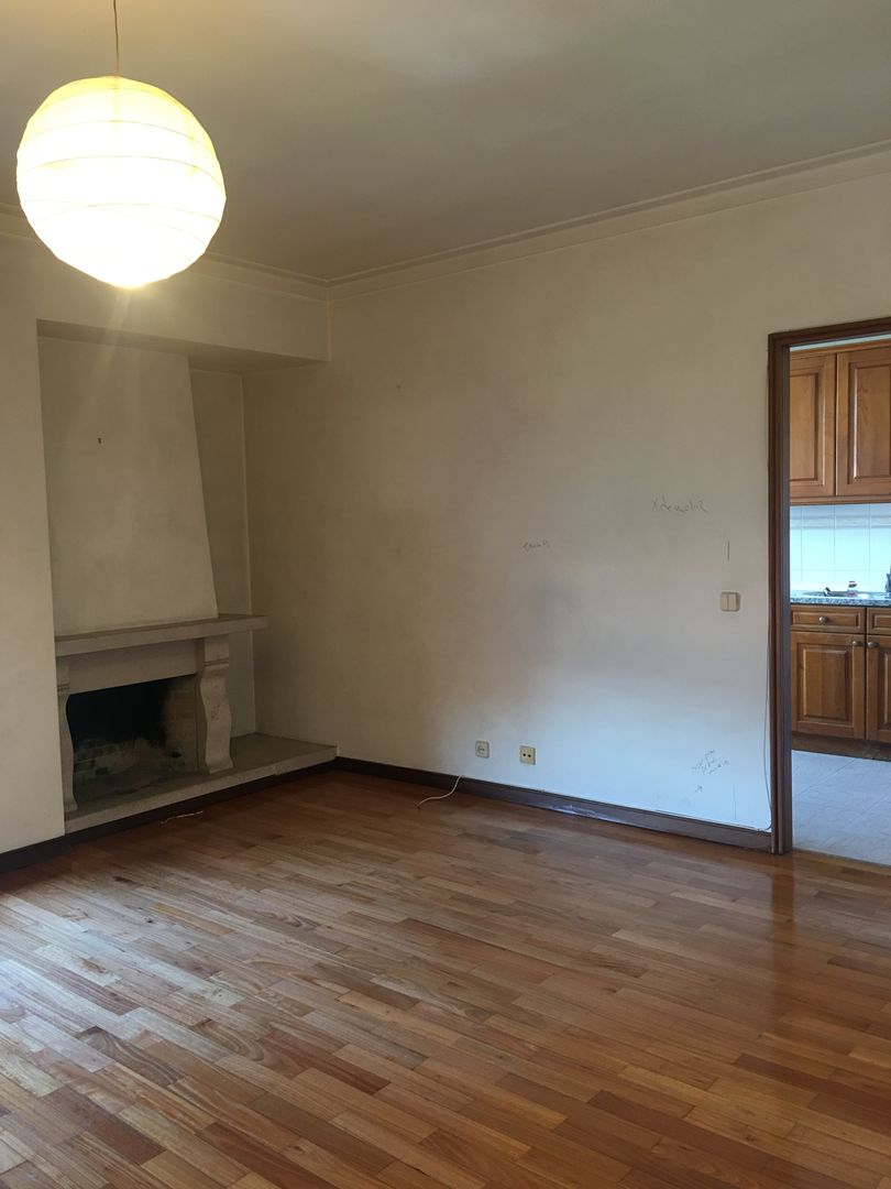 Incrível remodelação de apartamento T2 no centro do Porto, MOBEC MOBEC