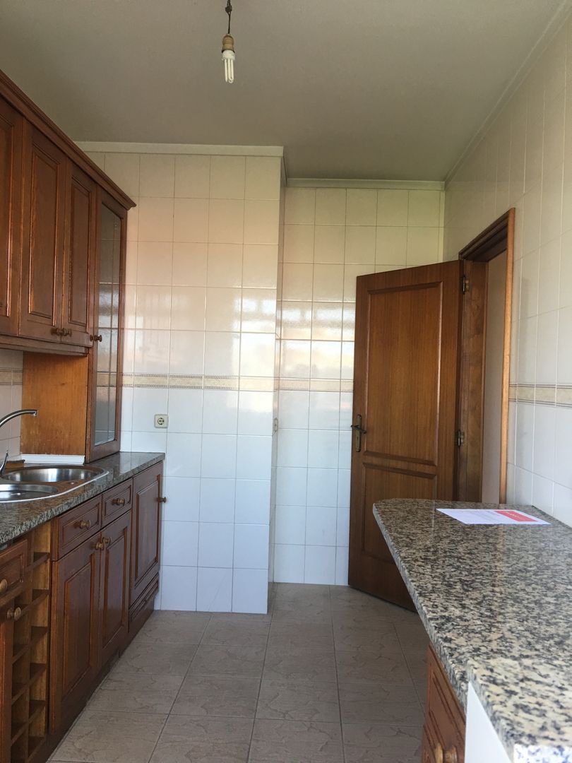 Incrível remodelação de apartamento T2 no centro do Porto, MOBEC MOBEC