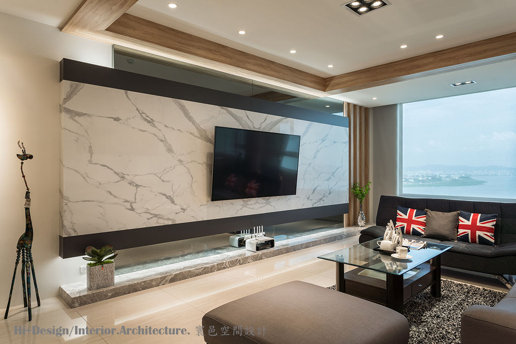 客廳電視牆 Hi+Design/Interior.Architecture. 寰邑空間設計 Living room Marble TV stands & cabinets