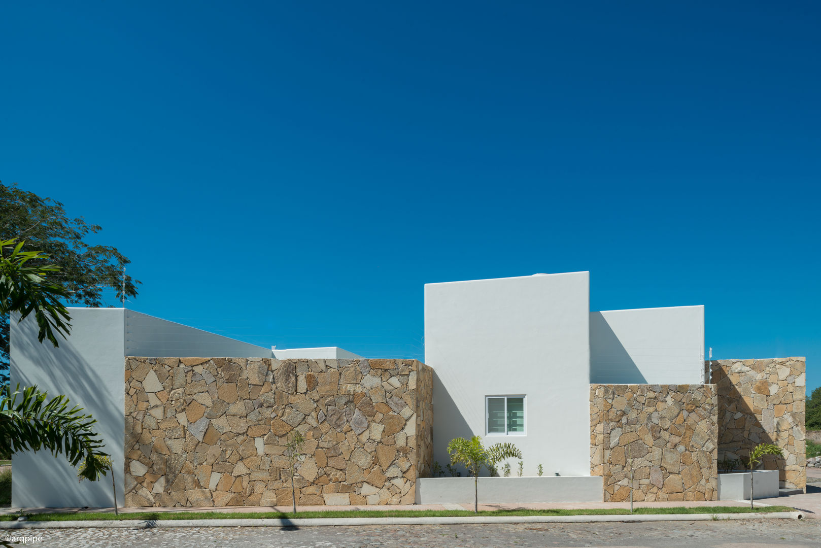 CASA CLAGUA, LUIS GRACIA ARQUITECTURA + DISEÑO LUIS GRACIA ARQUITECTURA + DISEÑO 지중해스타일 주택