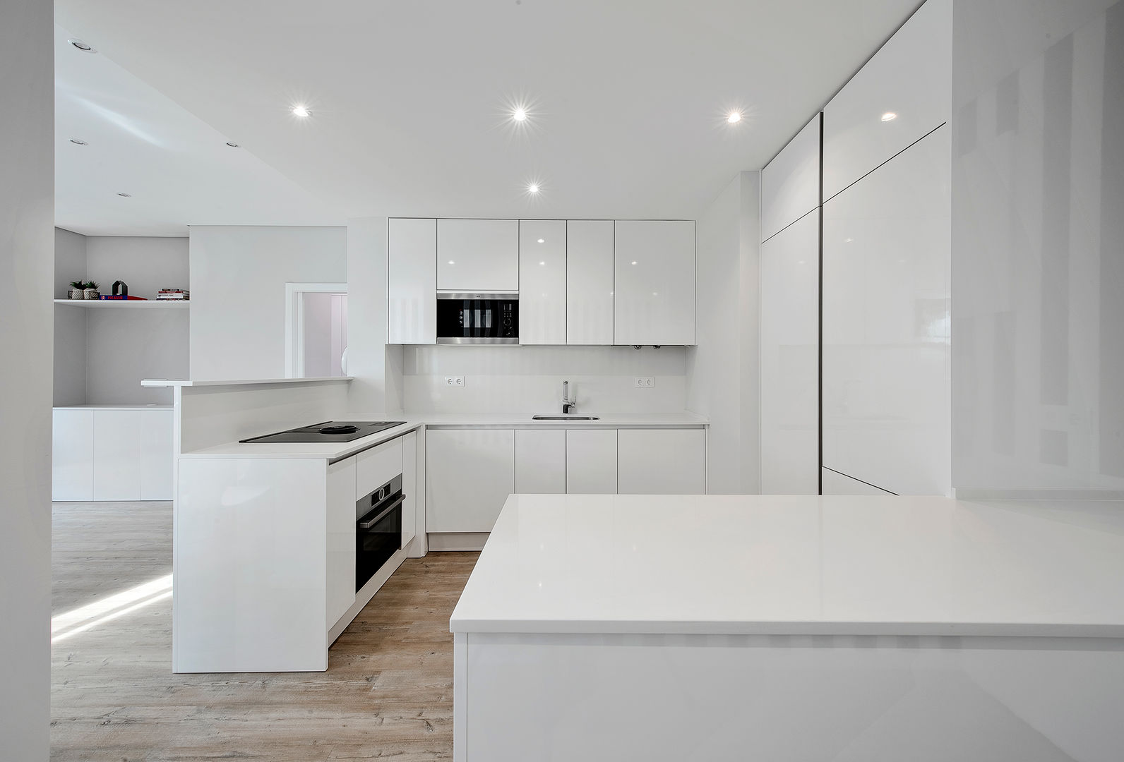 Remodelação de Apartamento em Cascais, ARQ1to1 - Arquitectura, Interiores e Decoração ARQ1to1 - Arquitectura, Interiores e Decoração Armarios de cocinas