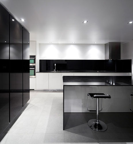 Projecto Xieira I, A2+ ARQUITECTOS A2+ ARQUITECTOS Minimalist kitchen