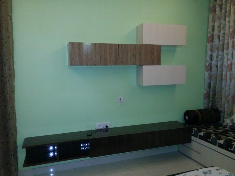 Mr Ashish Residence, Design Kreations Design Kreations Modern living room TV stands & cabinets