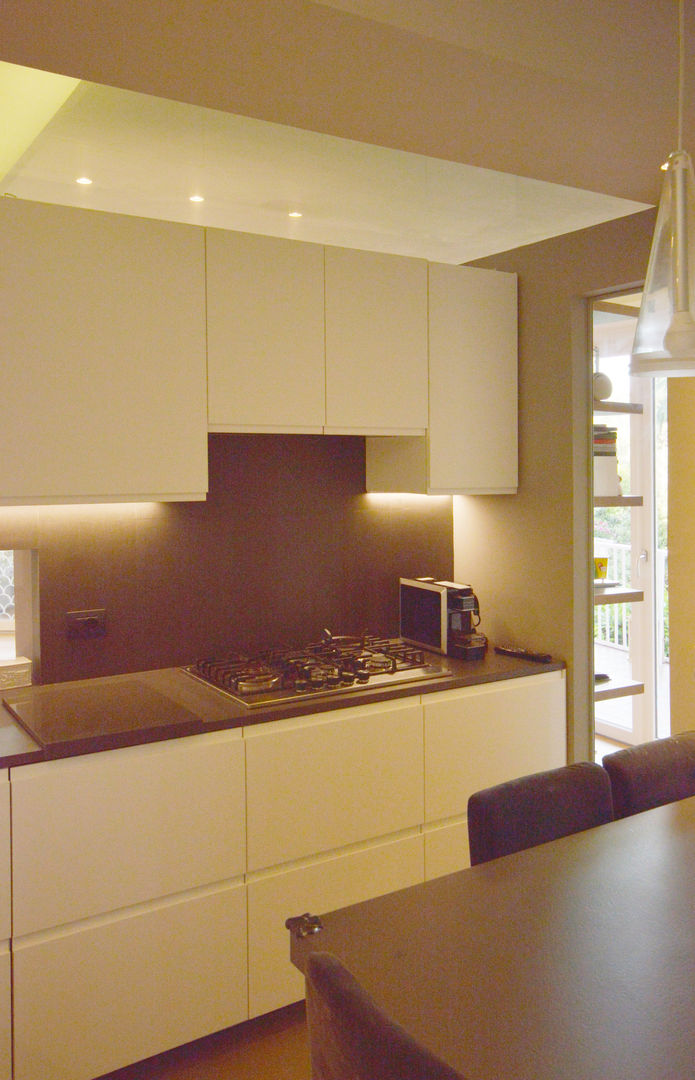 Casa VDN, odap - arch. matteo pavese odap - arch. matteo pavese Dapur Modern