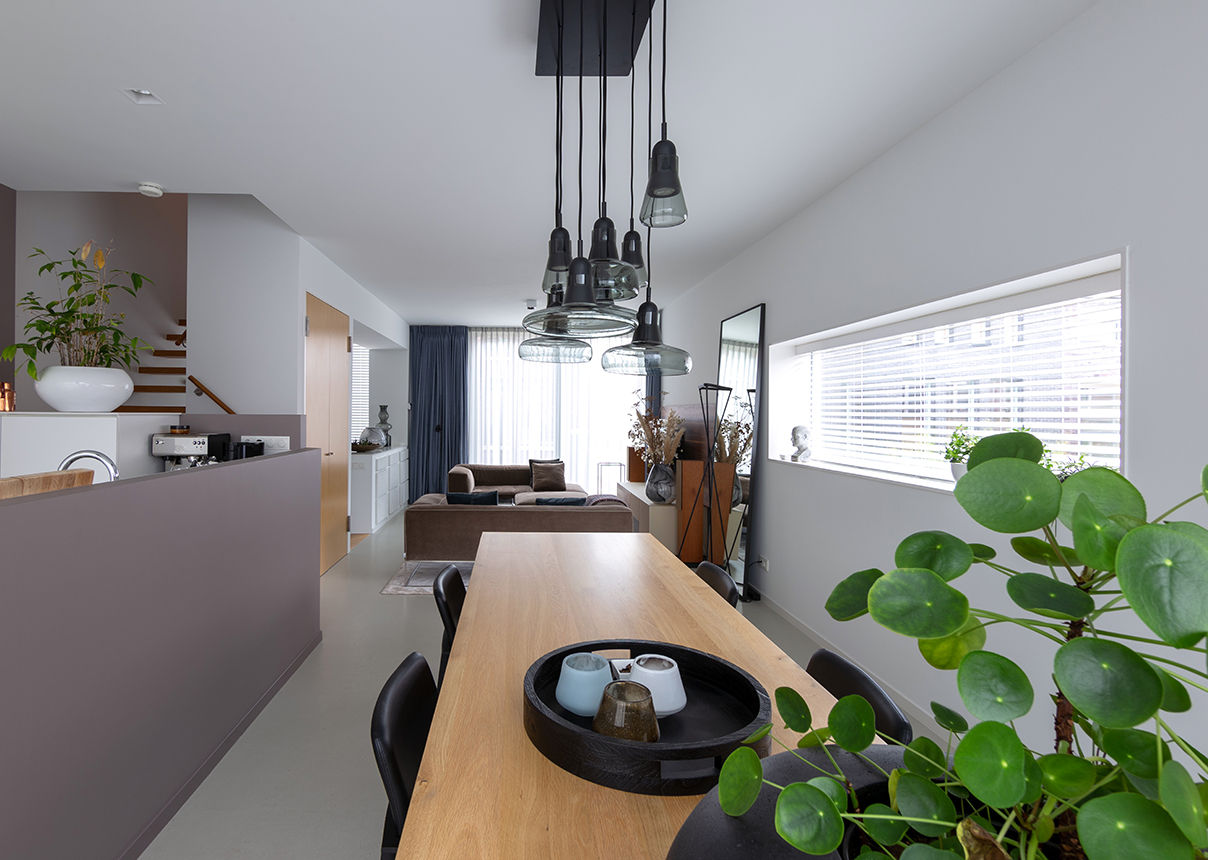 Interieurplan woonhuis Nieuw Leiden, Regina Dijkstra Design Regina Dijkstra Design ห้องทานข้าว