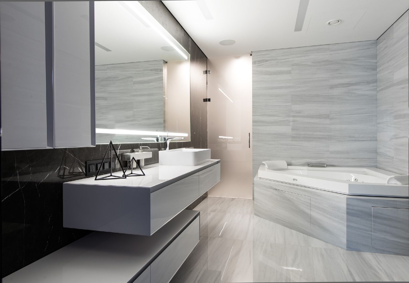 Кутузовская Ривьера II, Geometrix Design Geometrix Design Ванная комната в стиле модерн