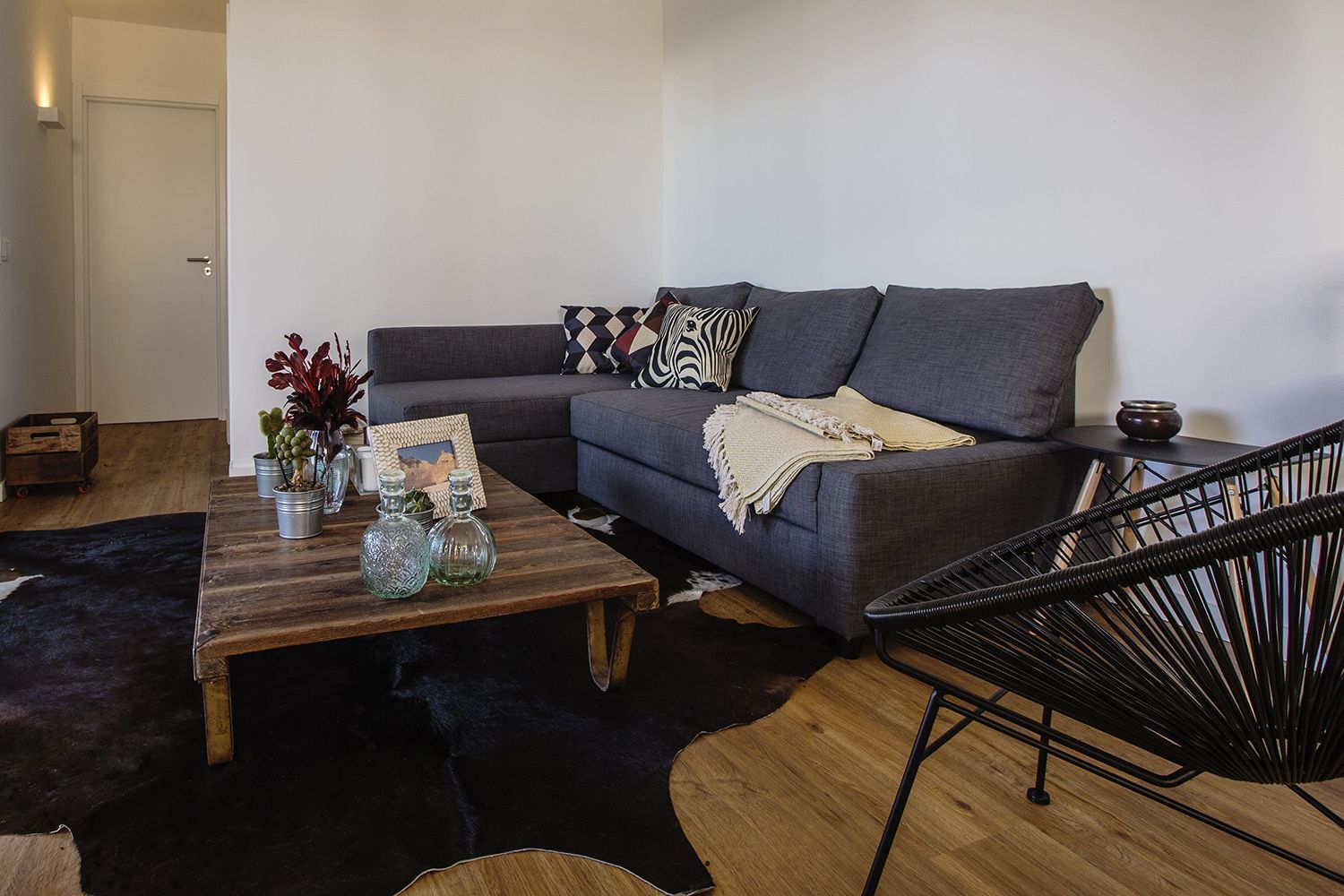 Mouzinho, goodmood - Soluções de Habitação goodmood - Soluções de Habitação Modern living room