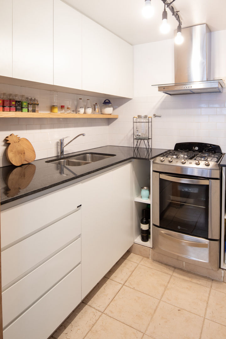 proyecto -zalo-, olot design olot design Scandinavian style kitchen Storage