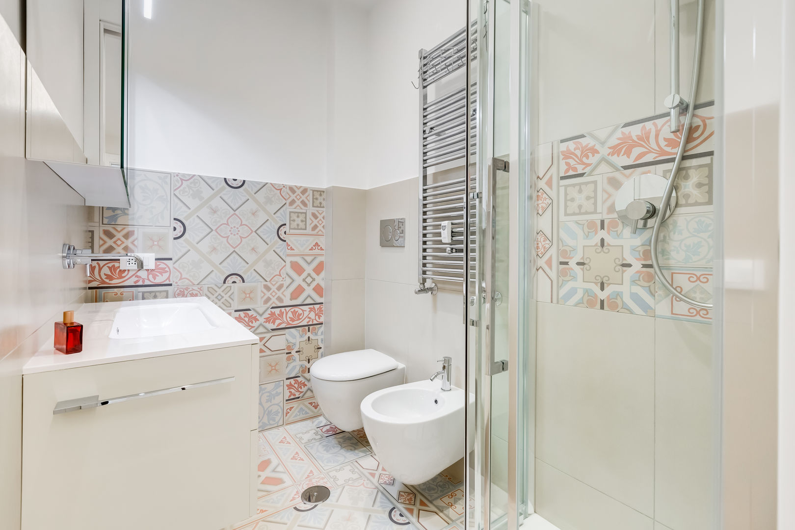 Savio Residence, EF_Archidesign EF_Archidesign Ванная комната в стиле модерн