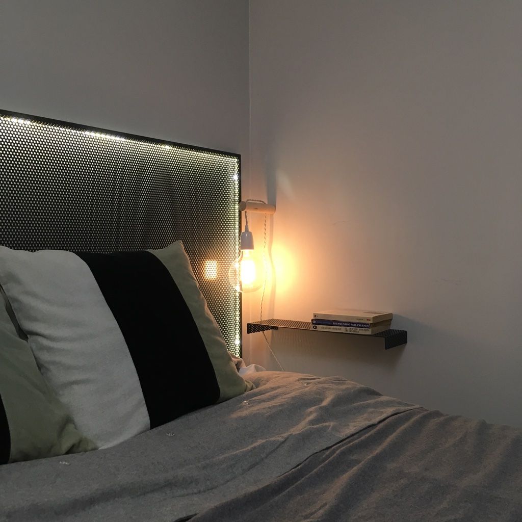 Dormitorio-4 nowheresoon. estudio creativo en madrid Dormitorios pequeños Metal dormitorio,iluminación,cabecero,interiores,interiorismo,diseño,mobiliario,reforma