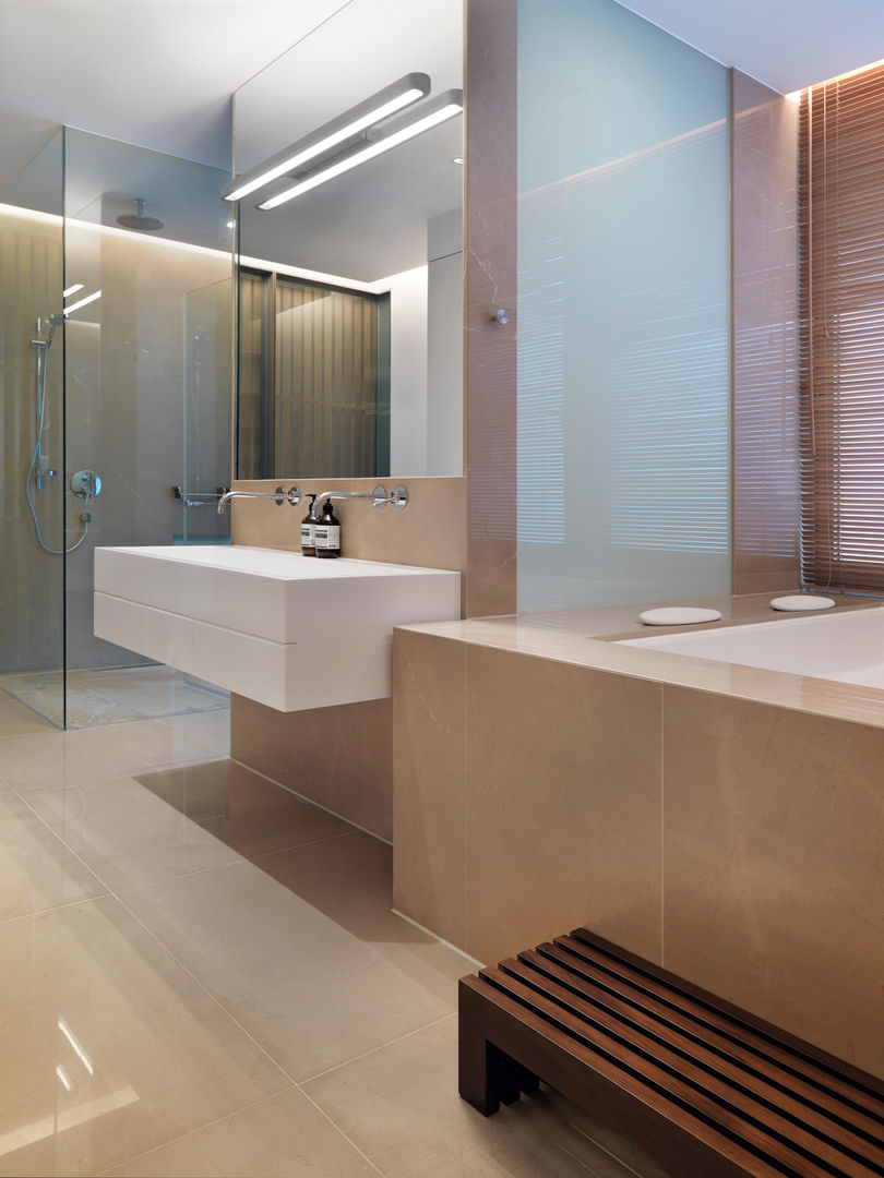 張宅 Chang Residence, 何侯設計 Ho + Hou Studio Architects 何侯設計 Ho + Hou Studio Architects Modern Banyo